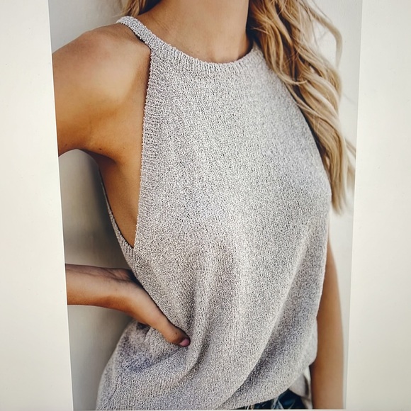 🍀Gray High Neck Stretch Knit Tank Top Plus Size 2XL🍀 - Picture 5 of 8